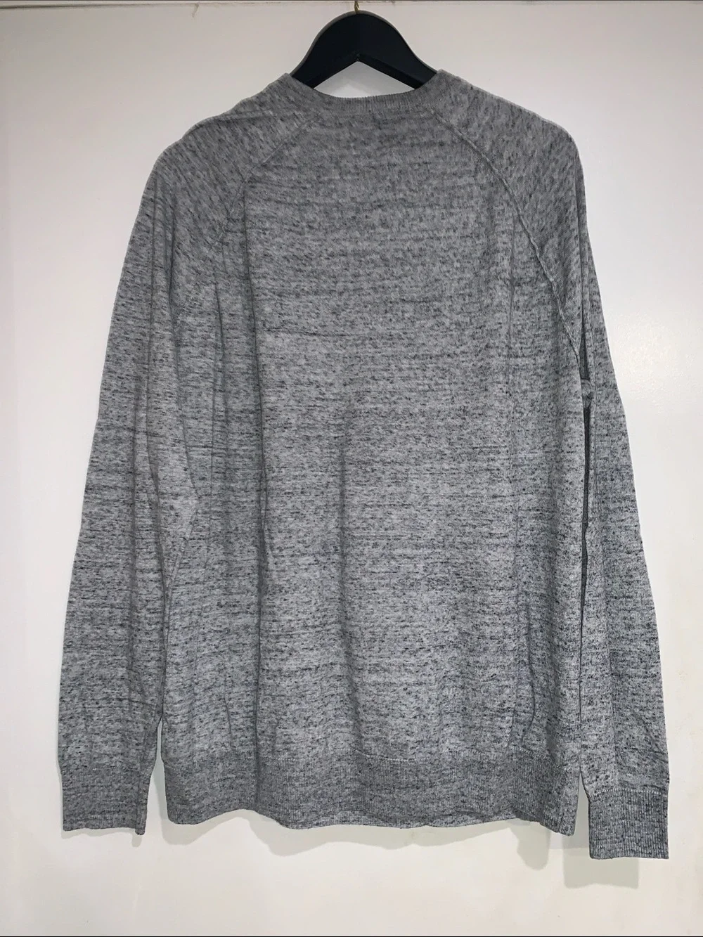 Old Navy Men's Heather Gray Long-Sleeve Crewneck Sweater